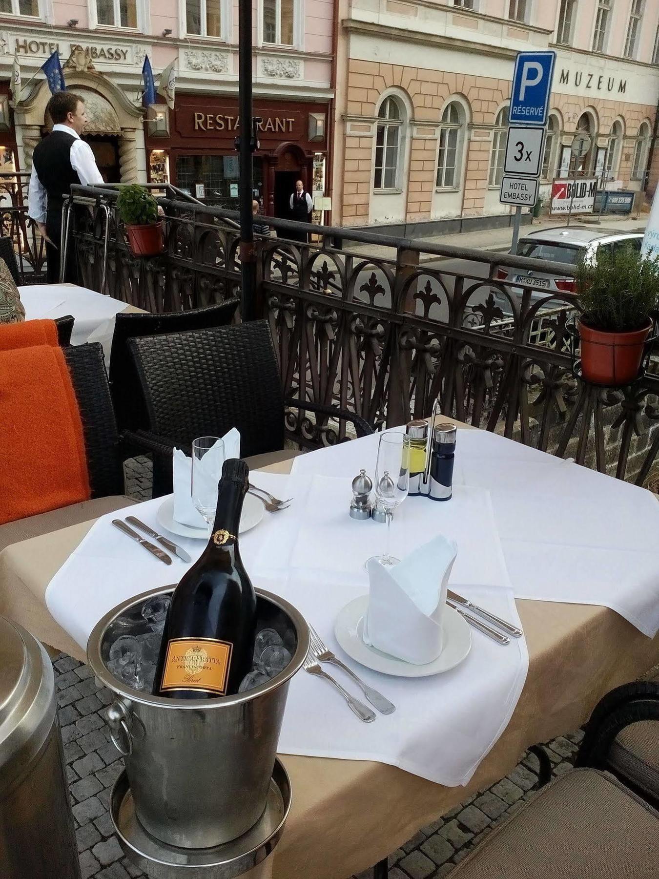 Hotel Embassy Karlovy Vary Exterior foto